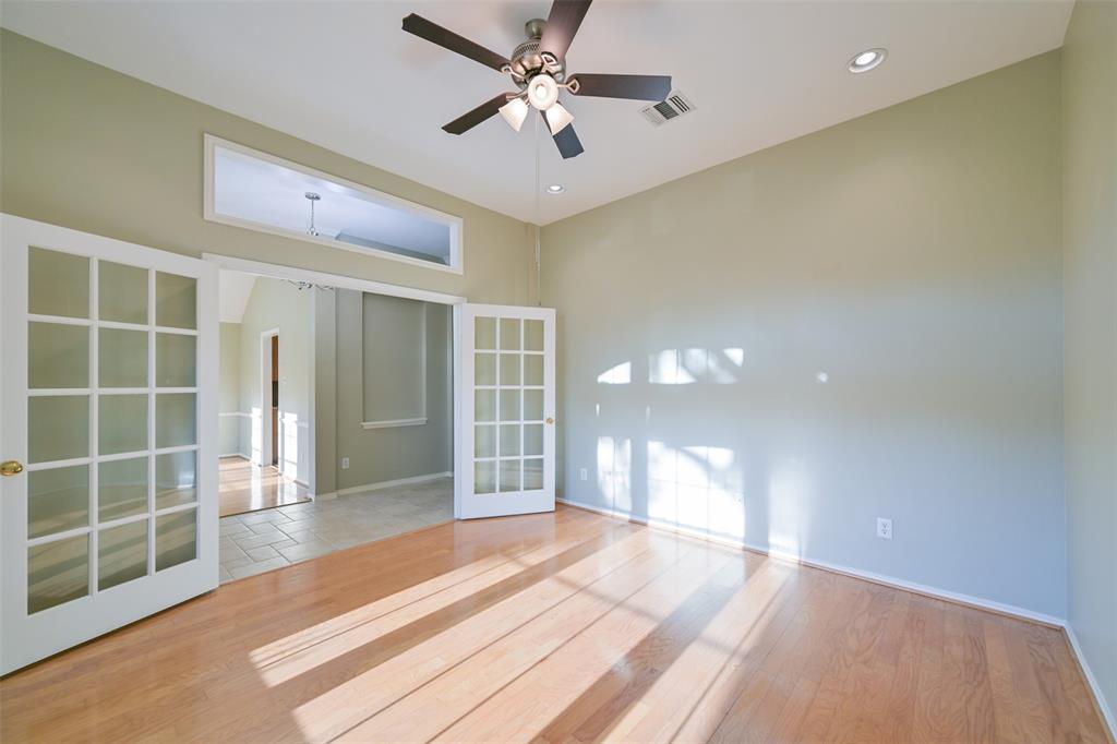 2891 Morning Pond Lane, League City, Texas image 5