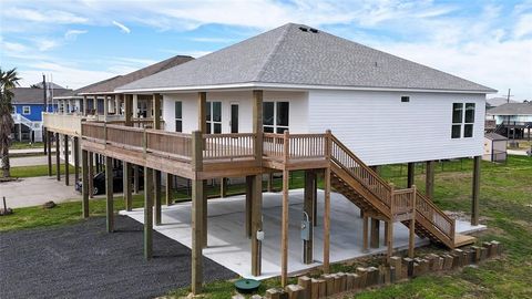 A home in Crystal Beach