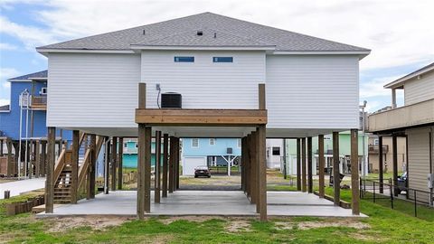 A home in Crystal Beach