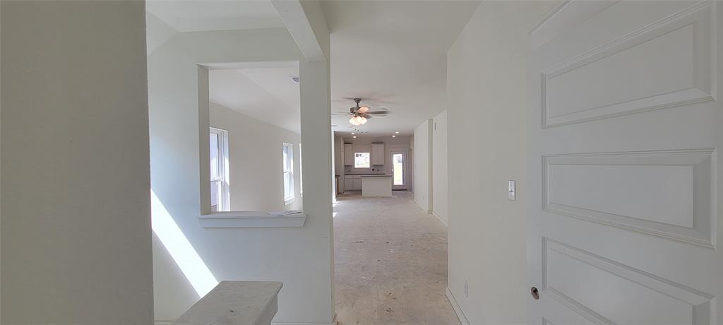 4322 Maple Root Lane