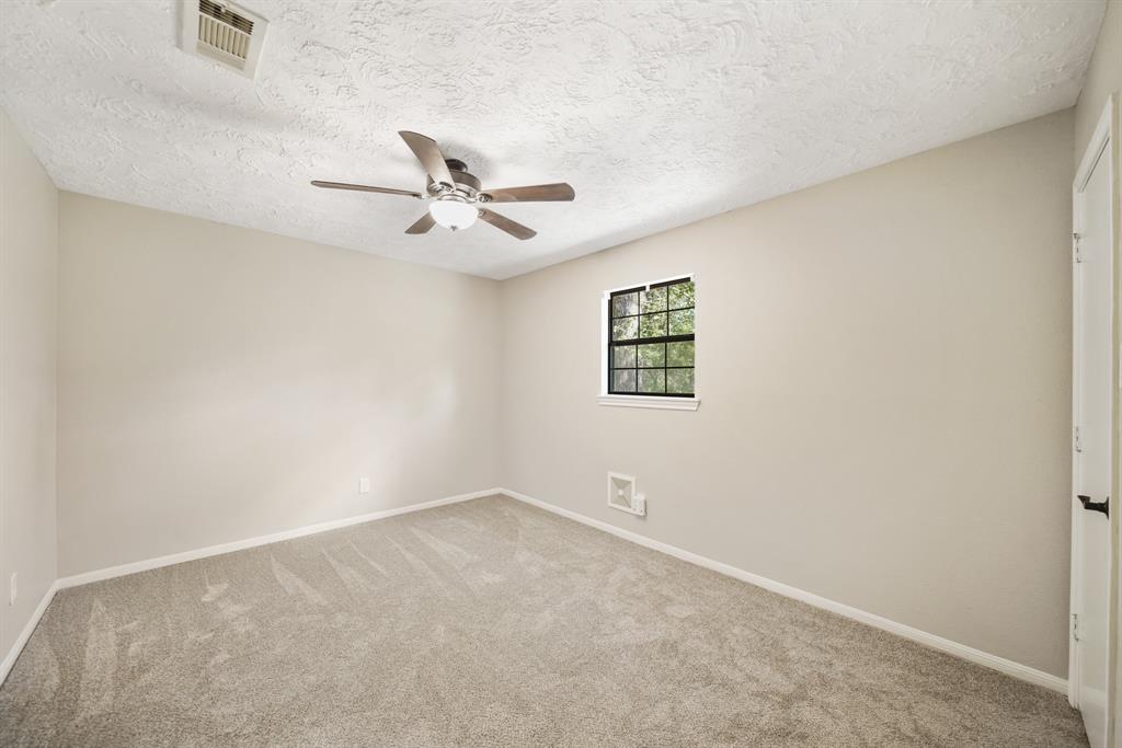 302 Tall Pines Drive, Magnolia, Texas image 27