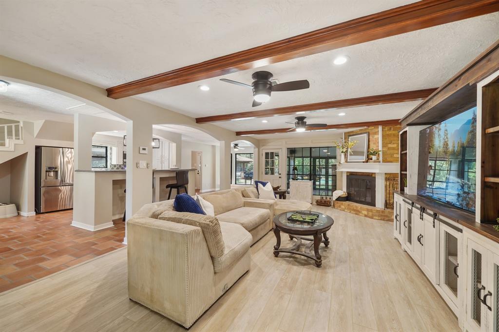 302 Tall Pines Drive, Magnolia, Texas image 13
