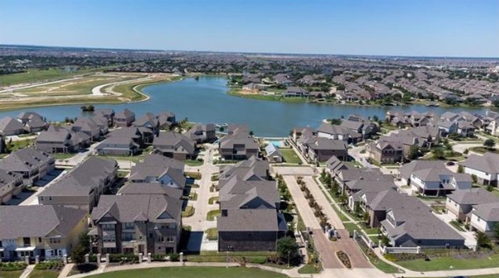 9535 Towne Lake Parkway, Cypress, Texas image 47