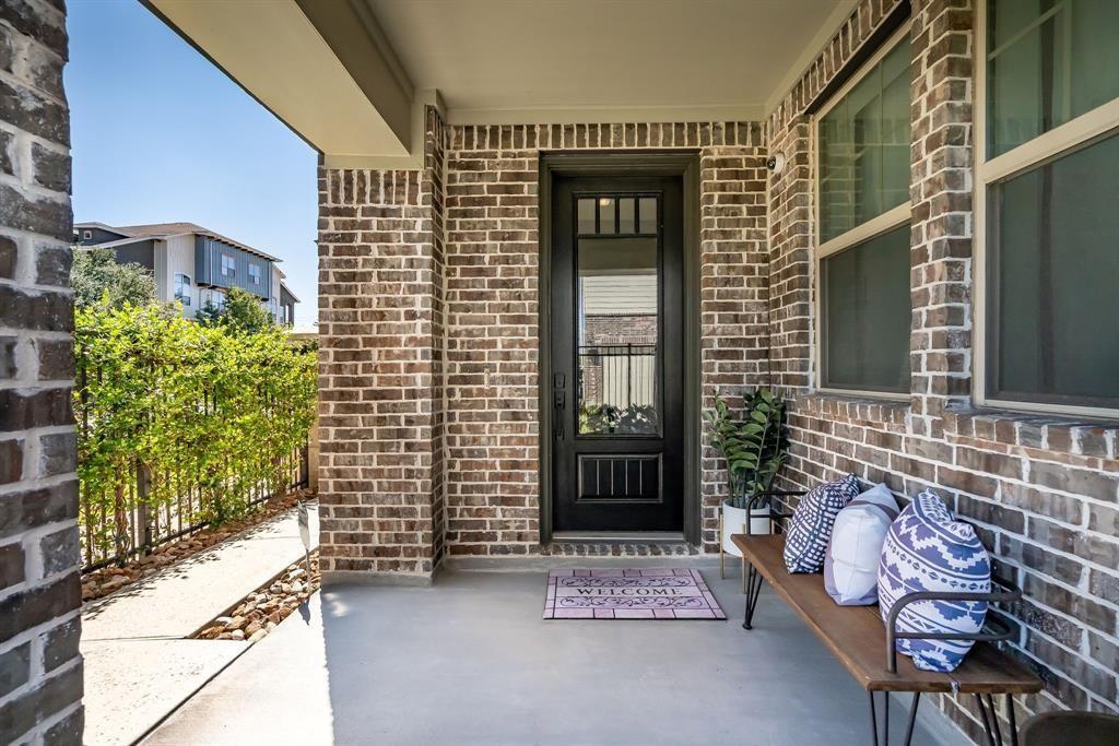 9535 Towne Lake Parkway, Cypress, Texas image 3