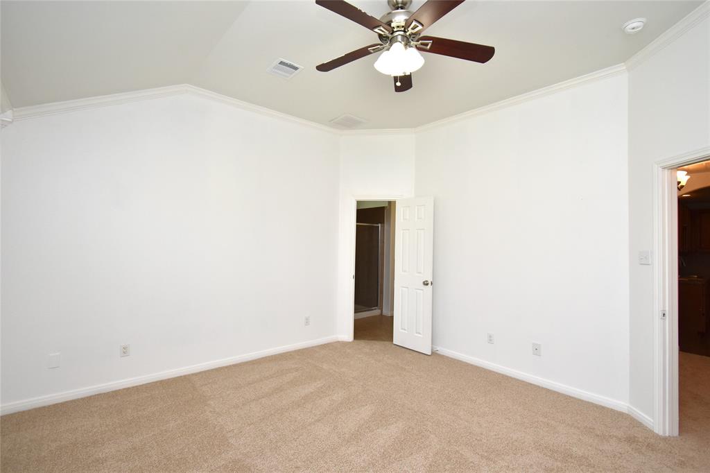 3938 Falvel Shadow Creek Drive, Spring, Texas image 6