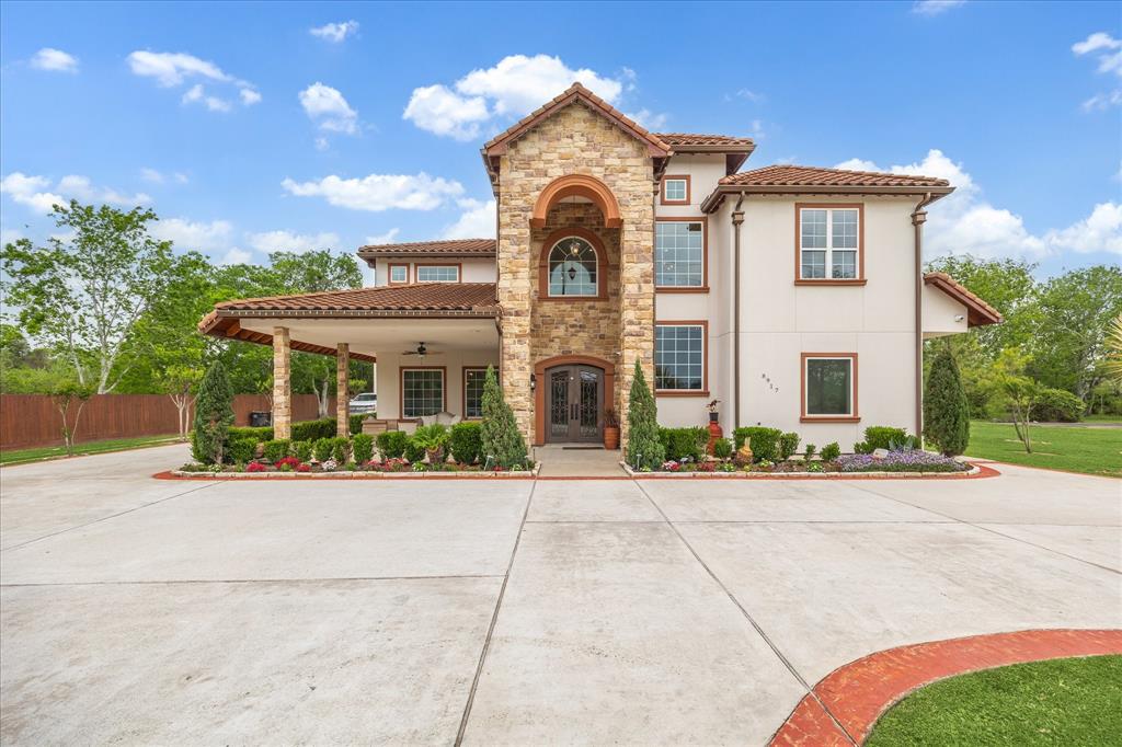 8917 Hawk Road