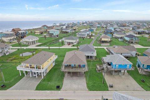 A home in Crystal Beach