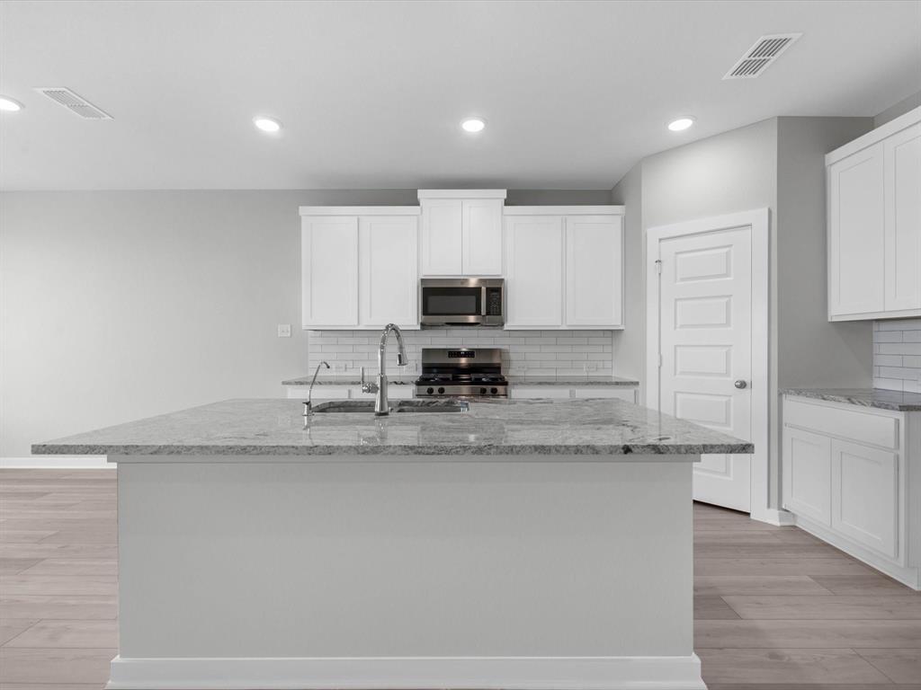 7530 Bristlegrass Colony Court