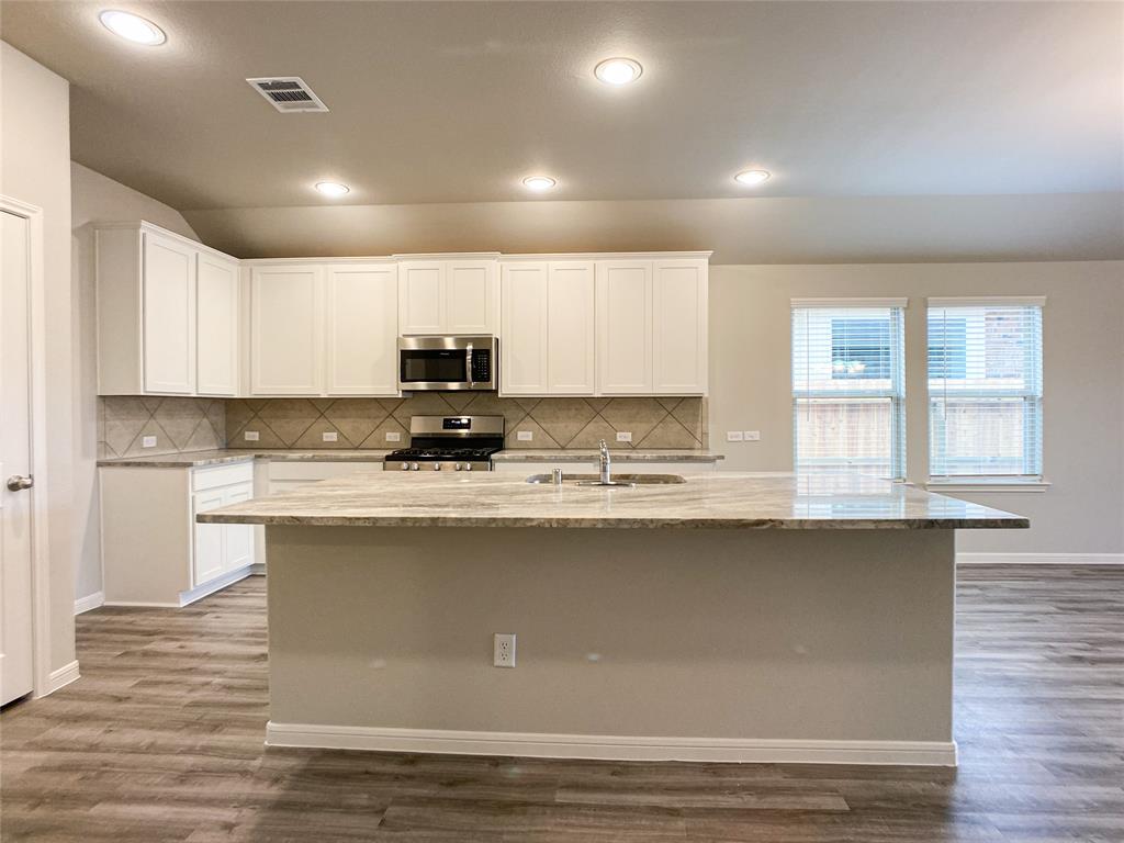 17839 Chartertree Lane, Tomball, Texas image 5