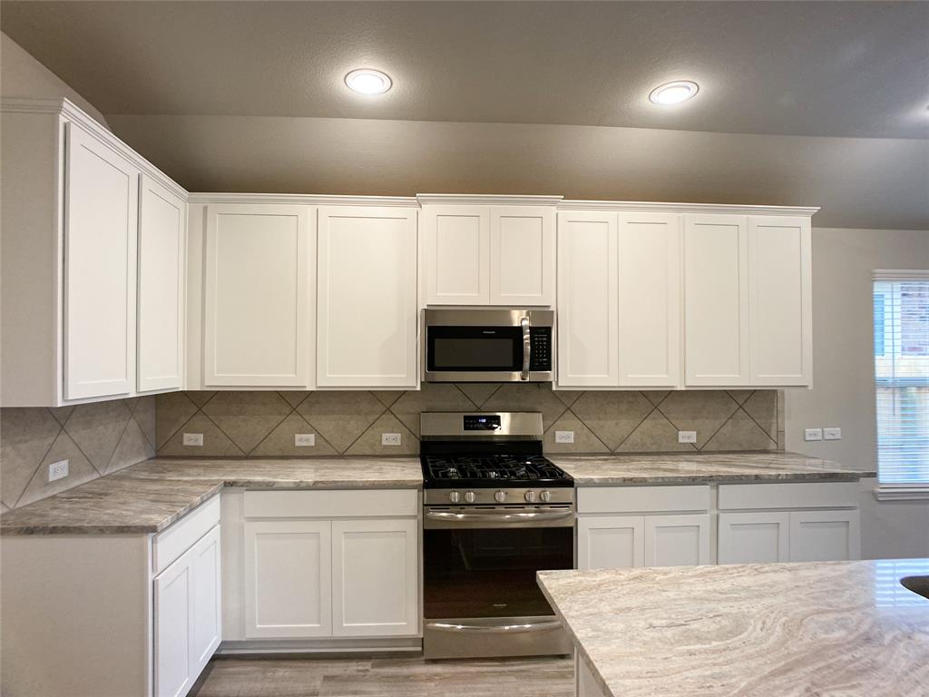 17839 Chartertree Lane, Tomball, Texas image 6