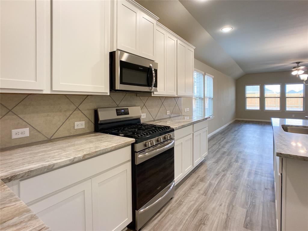 17839 Chartertree Lane, Tomball, Texas image 7