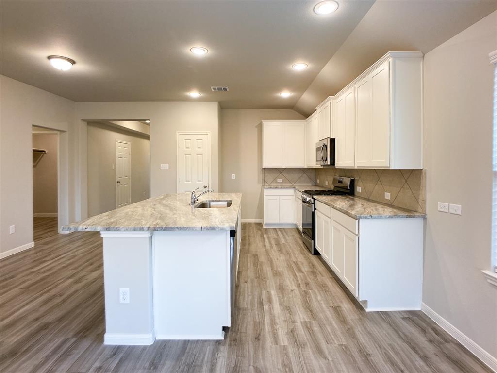 17839 Chartertree Lane, Tomball, Texas image 9