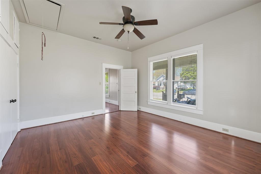 804 E Academy Street, Brenham, Texas image 19
