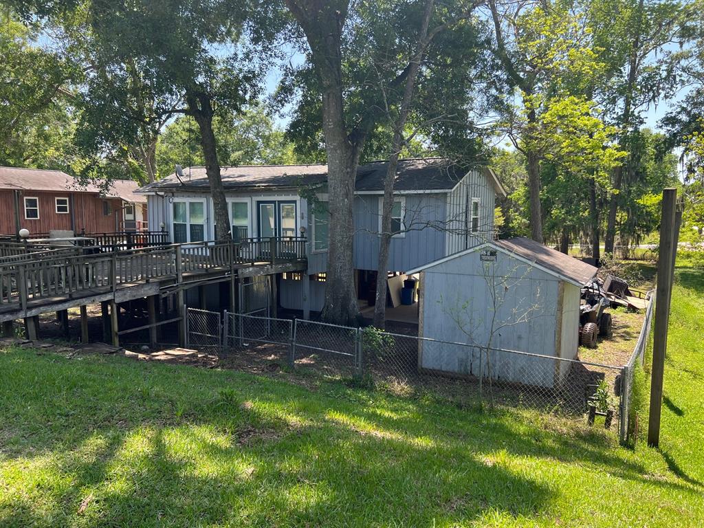 1813 County Road 1333, Liberty, Texas image 4