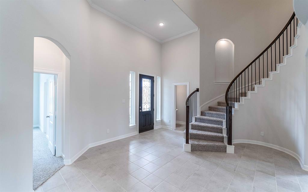 6207 Belleau Lake Drive
