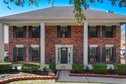 Single Family Residence in League City TX 127 Bayou Bend Drive.jpg