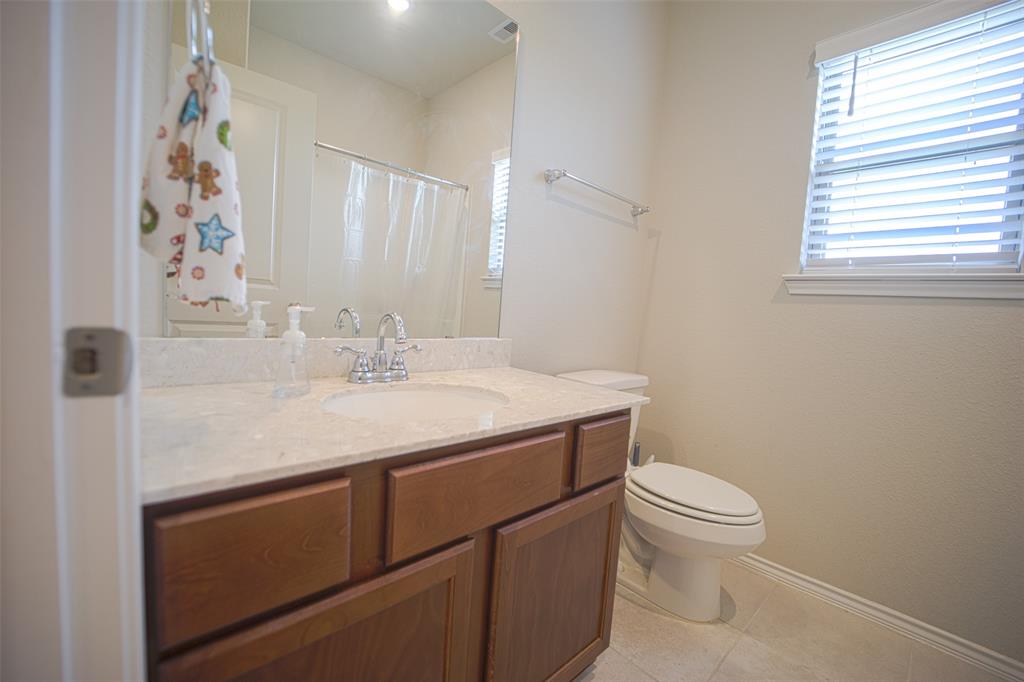 323 Avenue B, Richmond, Texas image 17