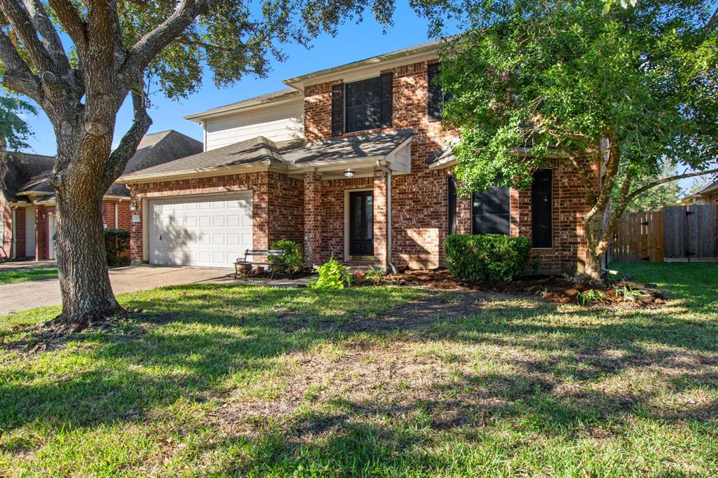 3827 Paigewood Drive, Pearland, Texas image 3