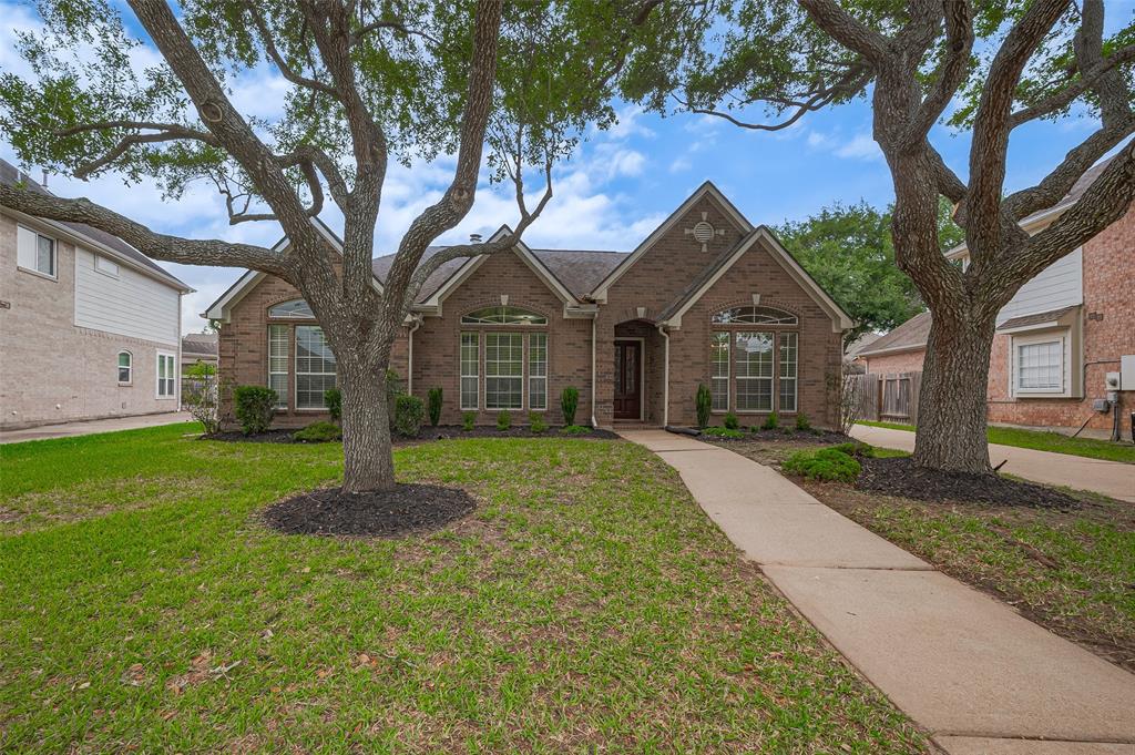6214 Harbour Gateway Lane, Missouri City, Texas image 1