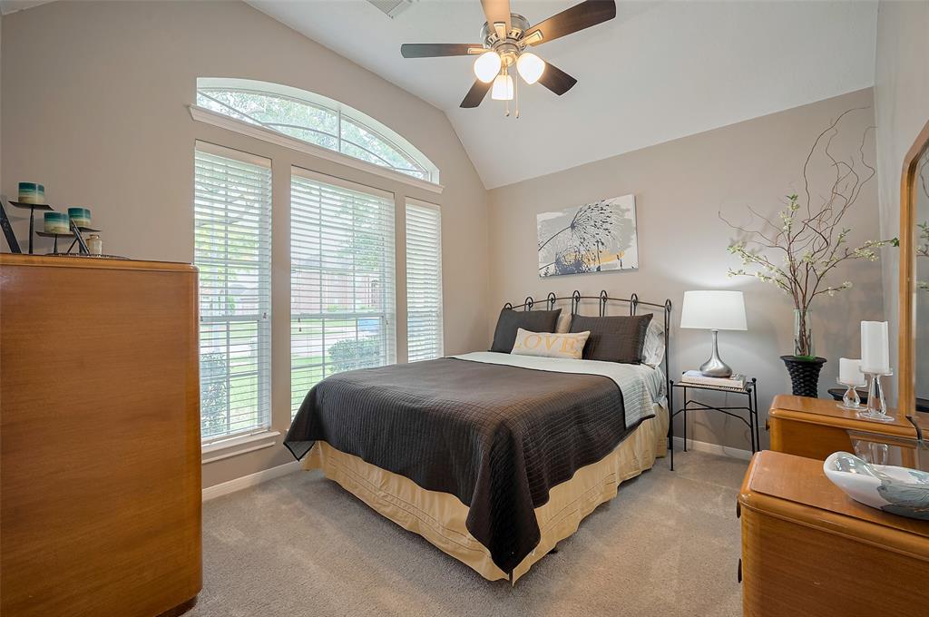 6214 Harbour Gateway Lane, Missouri City, Texas image 32