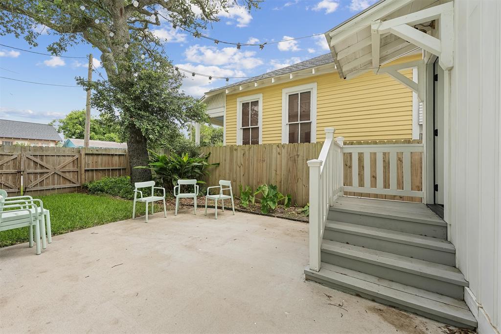 3601 Avenue R, Galveston, Texas image 19