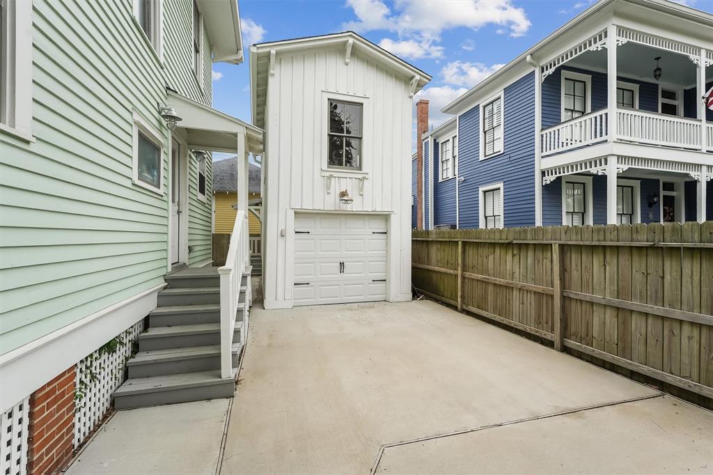 3601 Avenue R, Galveston, Texas image 18