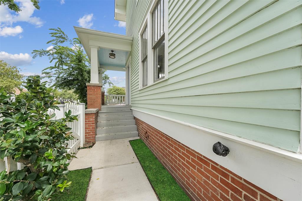 3601 Avenue R, Galveston, Texas image 25