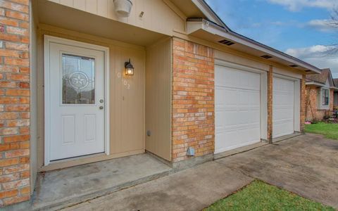 A home in La Porte