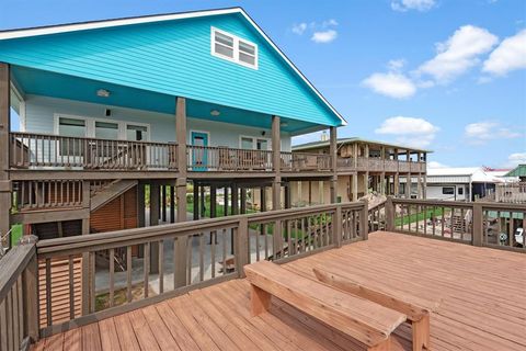 A home in Crystal Beach