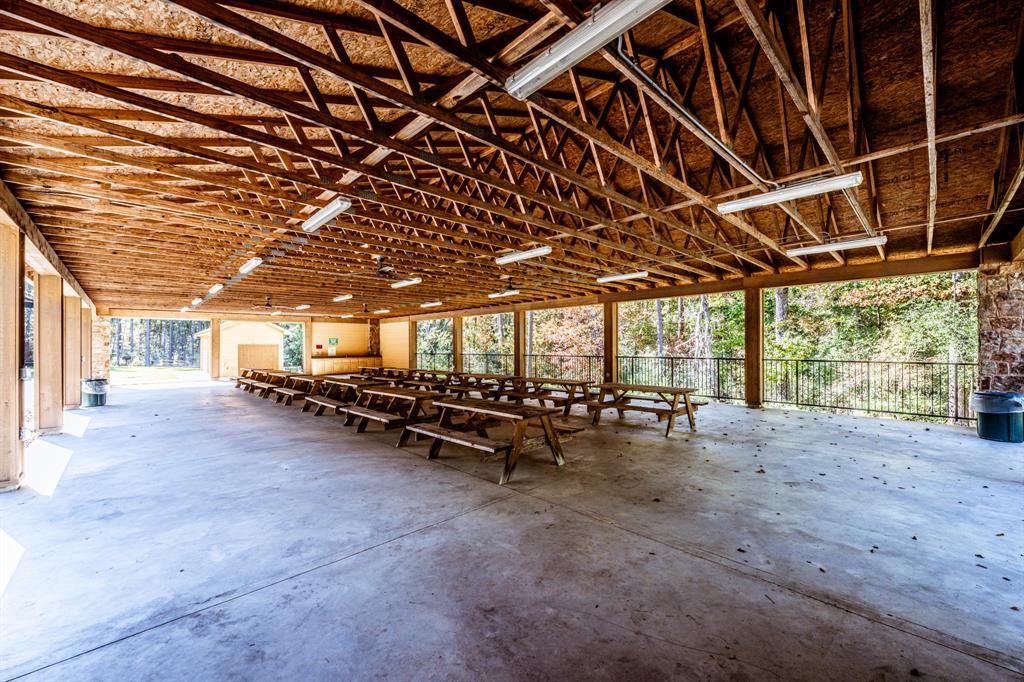 TBD Pools Creek Drive, Huntsville, Texas image 5