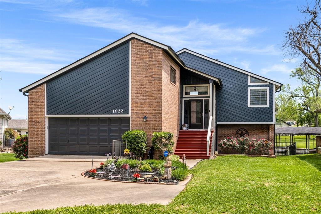 1022 Lake View Drive, Montgomery, Texas image 2