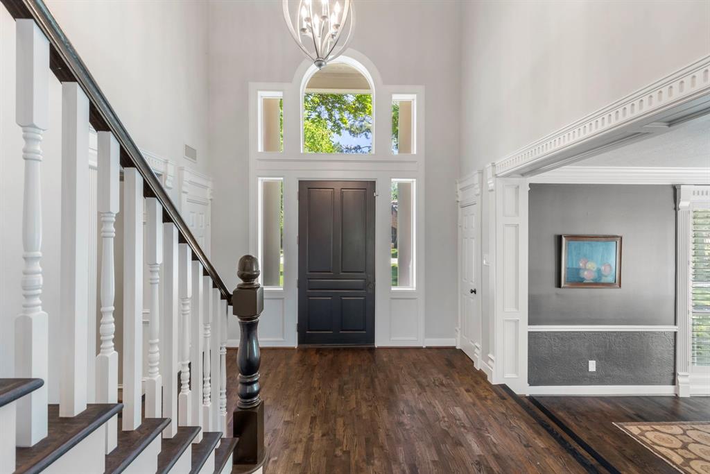 26 Southgate Drive, The Woodlands, Texas image 5