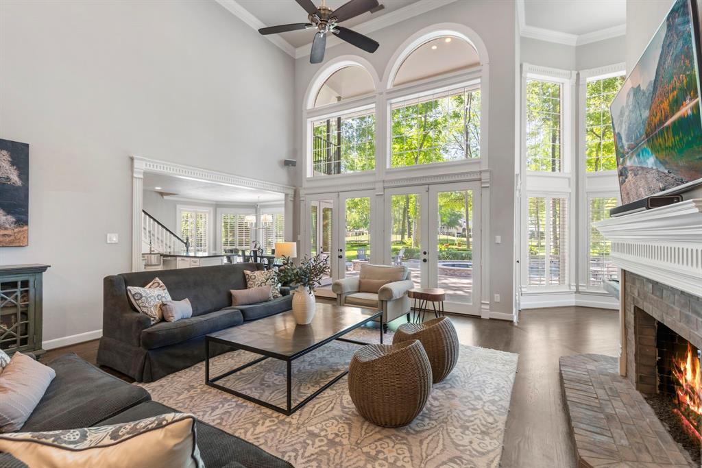 26 Southgate Drive, The Woodlands, Texas image 23