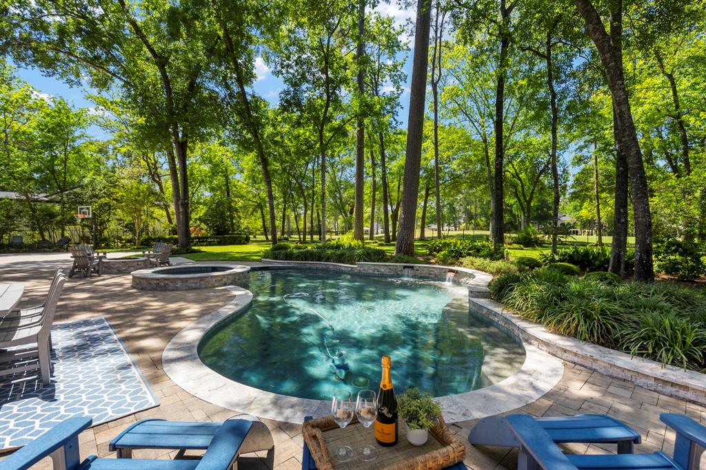 26 Southgate Drive, The Woodlands, Texas image 42