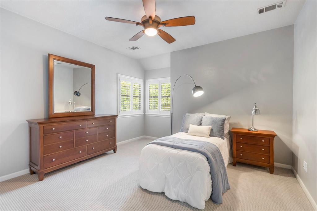 26 Southgate Drive, The Woodlands, Texas image 36
