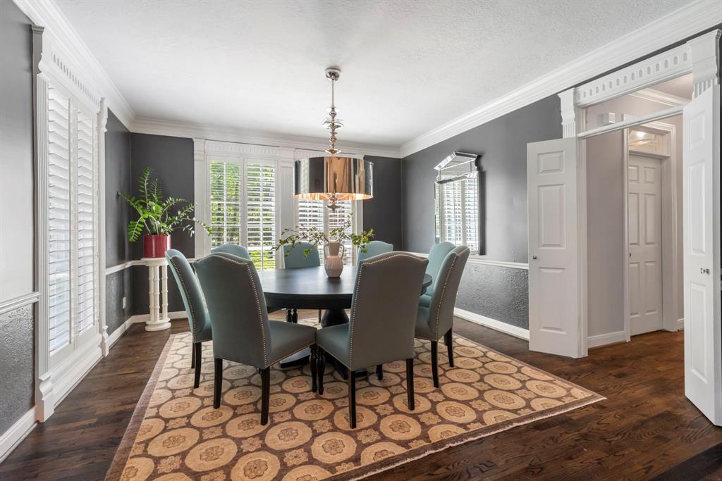 26 Southgate Drive, The Woodlands, Texas image 6