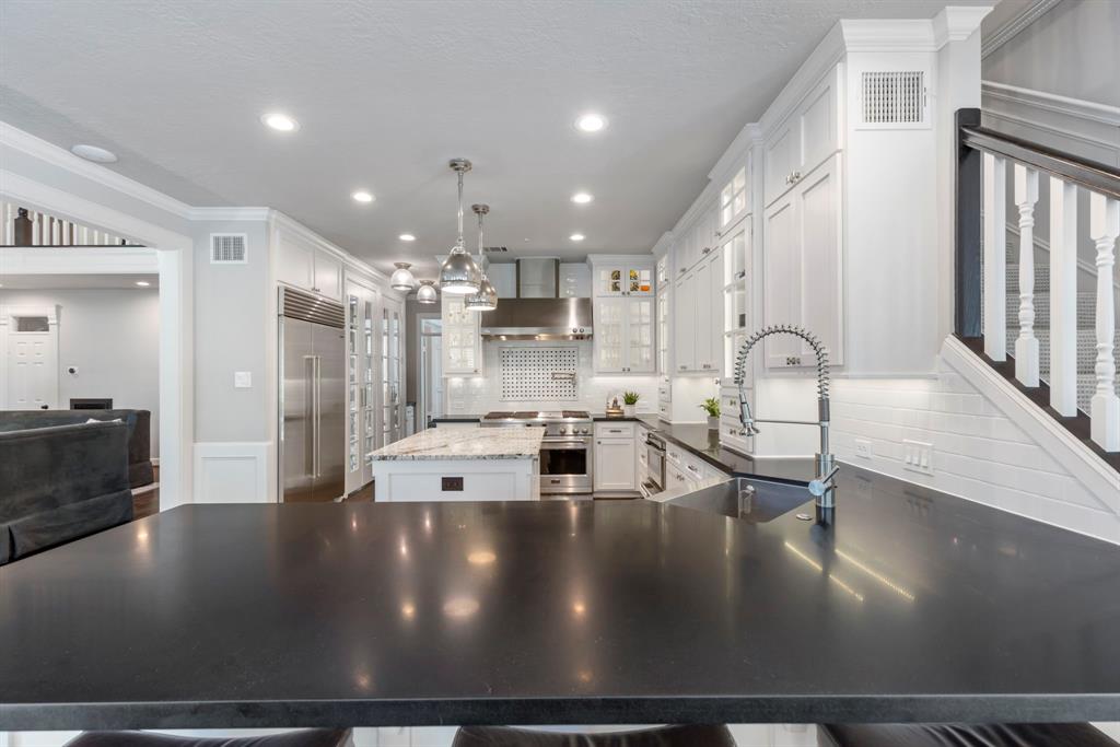 26 Southgate Drive, The Woodlands, Texas image 28