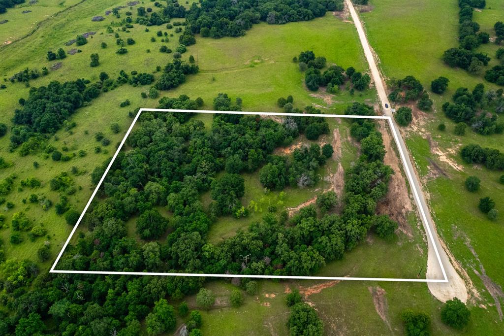 380 Green Acres Lane, Milano, Texas image 9