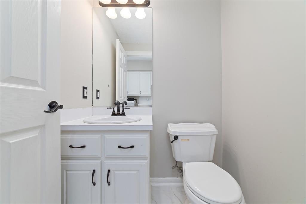 1647 Kelliwood Oaks Drive, Katy, Texas image 37