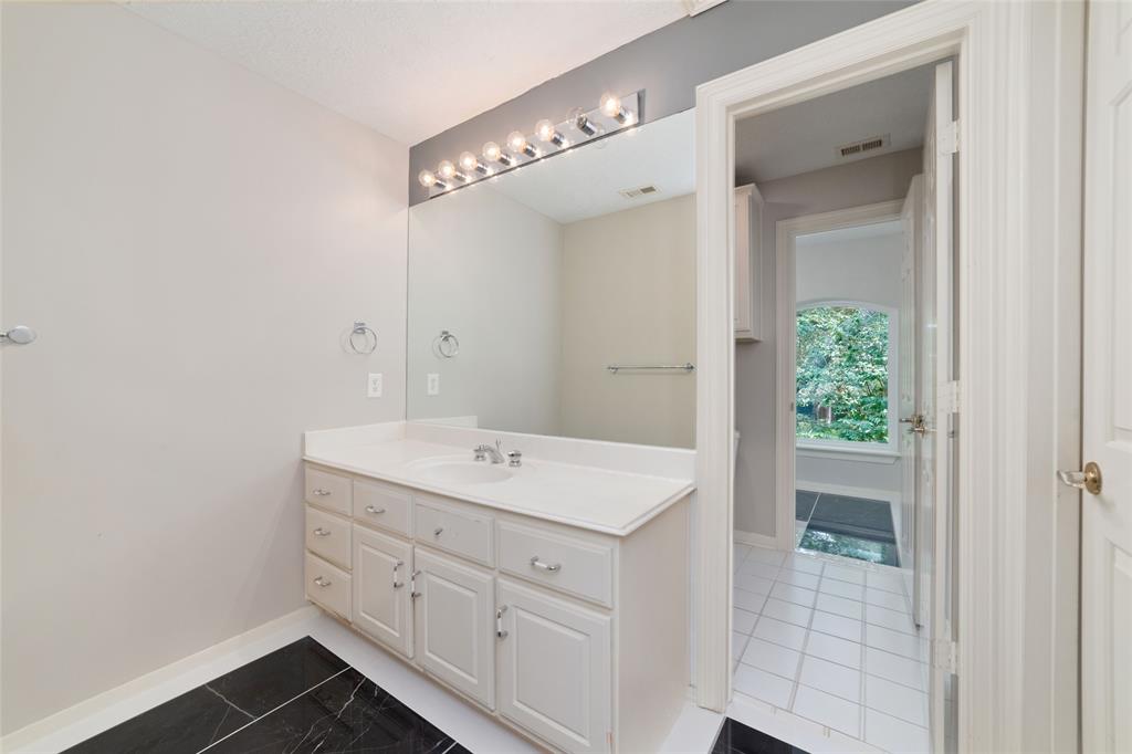 1647 Kelliwood Oaks Drive, Katy, Texas image 26