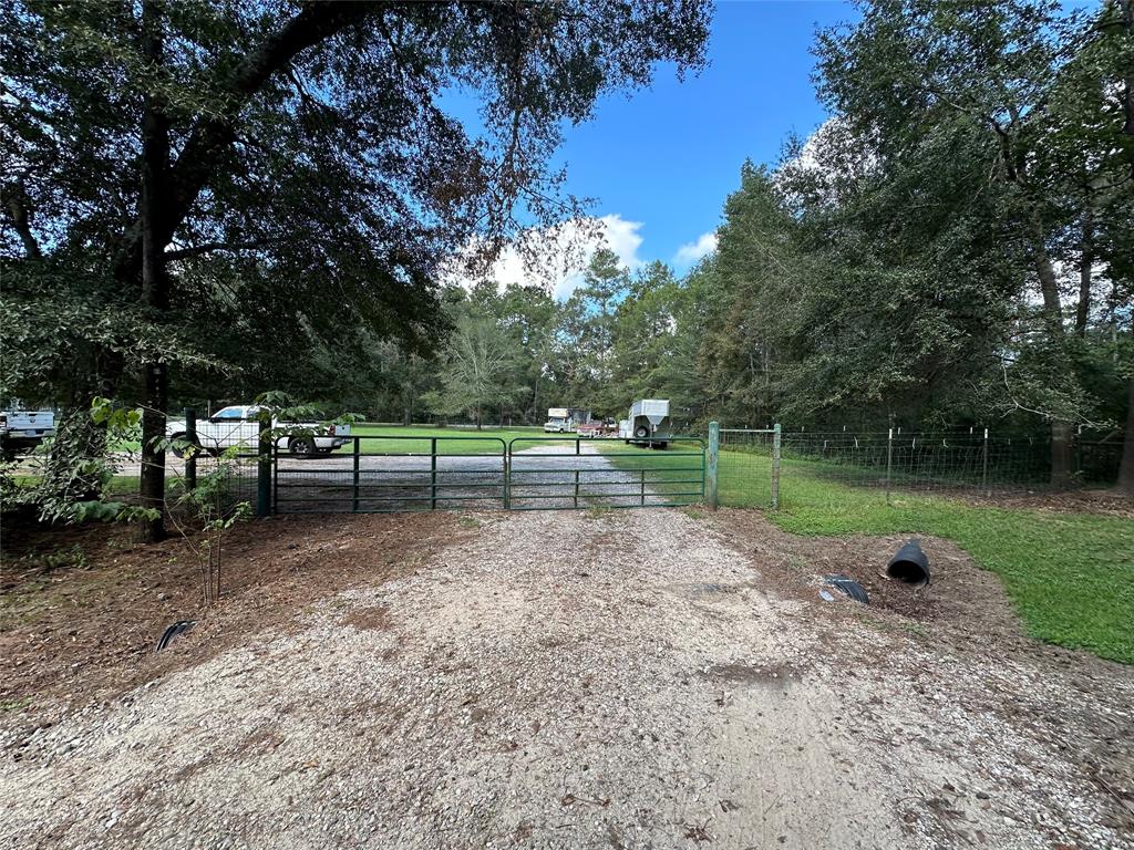 21105 Petty Walker Road, Conroe, Texas image 7