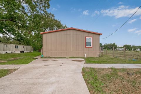 A home in Alvin