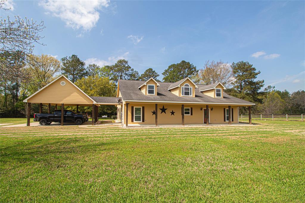 2217 Colita Loop, Livingston, Texas image 2