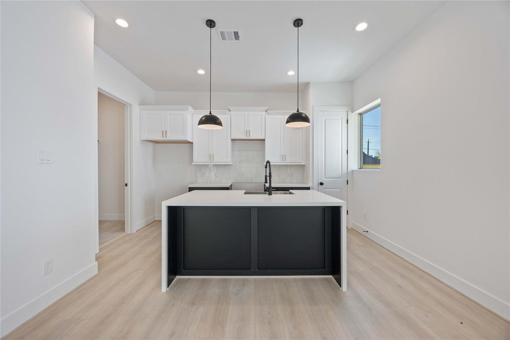 2526 Live Oak Street, Houston, Texas image 11