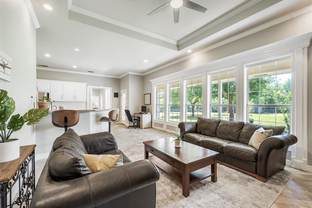 2104 Fairfax, College Station, Texas image 9