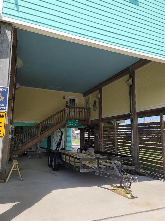 930 West Lane, Crystal Beach, Texas image 7