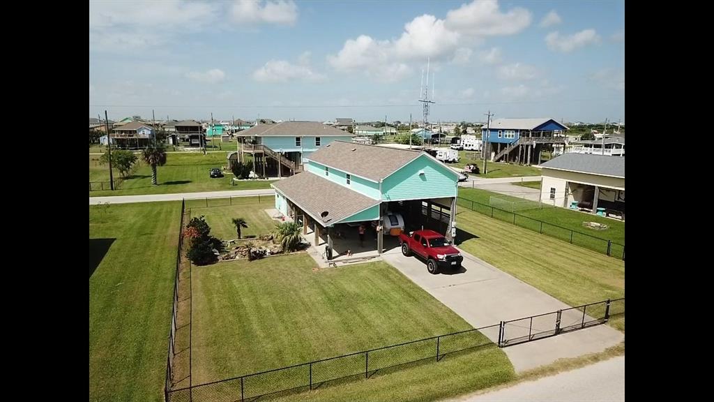 930 West Lane, Crystal Beach, Texas image 1