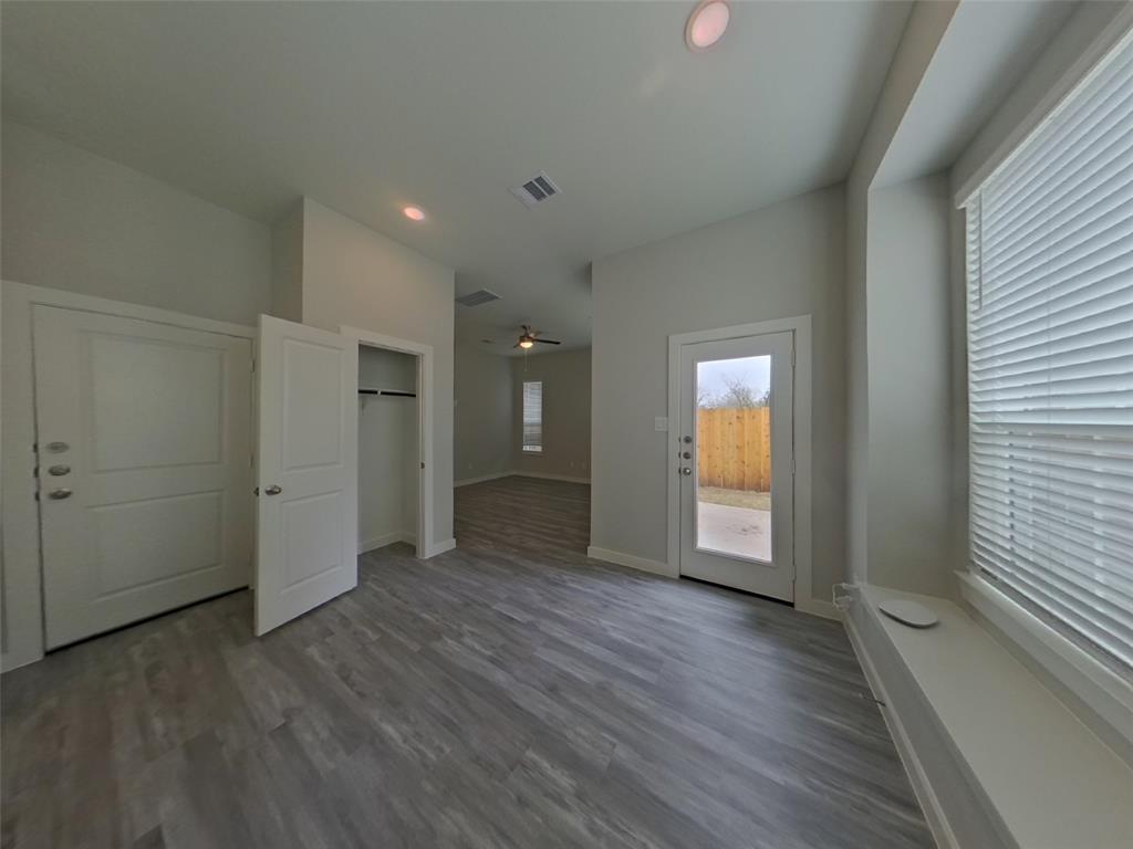 9835 Willow Creek Commerce Drive 506