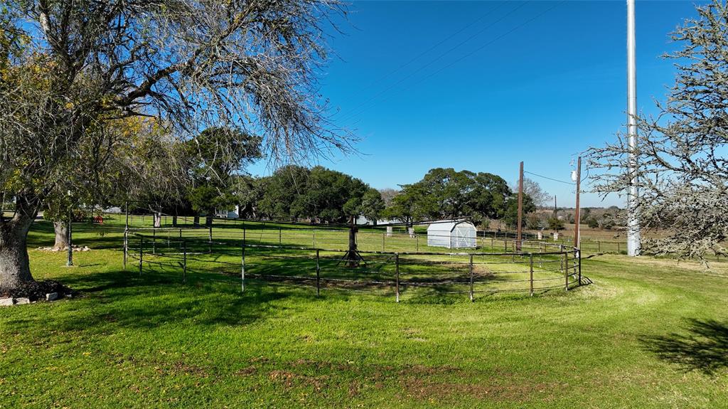 7023 Wolters Road, Schulenburg, Texas image 16