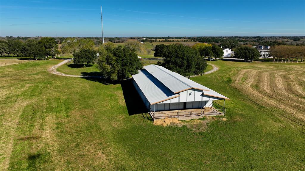 7023 Wolters Road, Schulenburg, Texas image 8